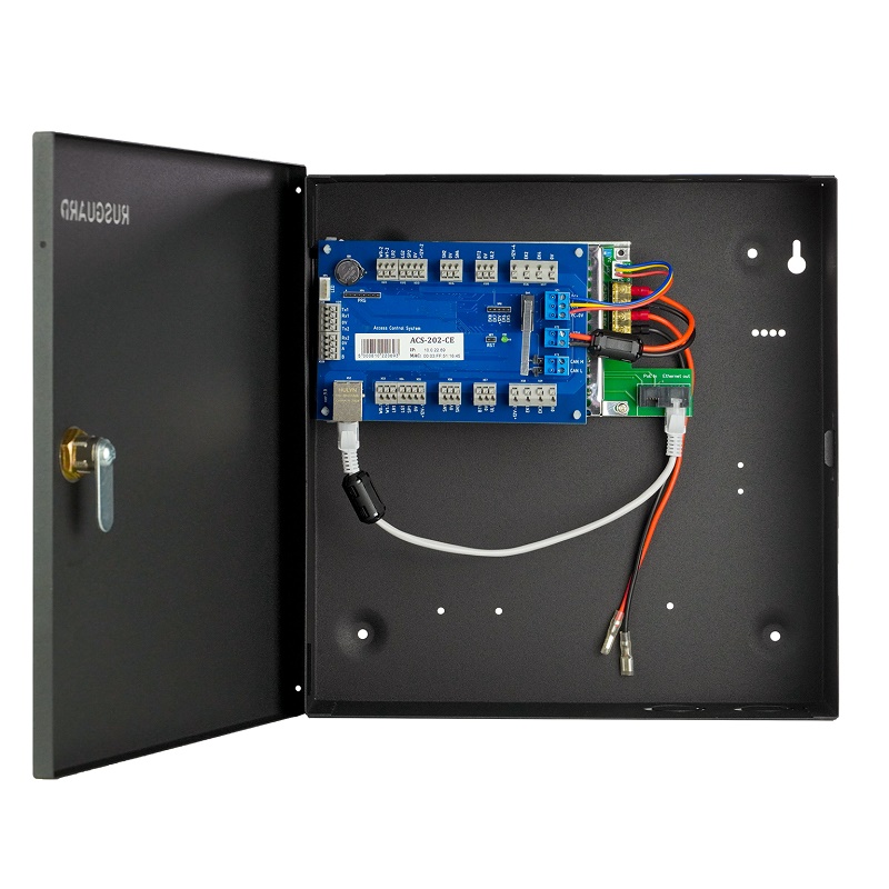 Сетевой контроллер, 1 000 000 ключей, 60 000 событий, два считывателя, Металлический корпус со встроенным сплиттером POE (Power over Ethernet). Ethernet 100Base-TX, CAN-HS, RS-232, RS-485.