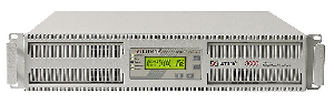 Источник бесперебойного питания в стойку, on-line (с двойным преобразованием), чистая синусоида, 3000 ВA (2700 Вт); U-вх.220 В; под внешние аккумуляторы, U-акб.96 В, I-заряд.4 А; ЖК-дисплей; выходные разъёмы - IEC-320-C13 (3 шт.); холодный старт, совместим с генератором; высота 2U; IP20, t-раб.+5...+40°C, 88х466х440 мм