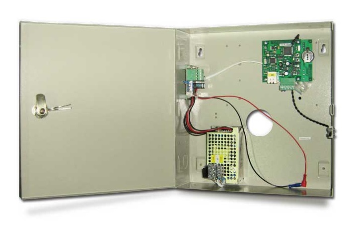 Коммуникационный сетевой контроллер предназначен для подключения к серверу СКУД по сети Ethernet до 63 контроллеров доступа и охранной сигнализации, клавиатур Elsys-CP2, релейных модулей Elsys-RM, объединенных линией RS-485, и управления одной сетевой группой, включающей в себя до 63 устройств