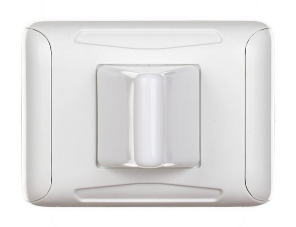 Сигнальная лампа обеспечивает: дублирование сигнала вызова дежурной медсестры или врача из палаты; индикацию присутствия дежурного медперсонала в данной палате. Акустическая индикация вызова. 4 трехцветных светодиода (красного, синего и зеленого цветов свечения). Яркость свечения 1600 мКд. Уровень звука 55 дБ. 12 ±10% В; 100 мА; IP44; +5...+45°C; 122х92х72 мм; 0,119 кг. Накладной монтаж.