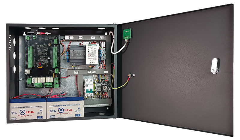 Специализированный шкаф для одного контроллера серии AAM-LAN, с установленными внутри двумя источниками питания, с замком и датчиком вскрытия корпуса. Увеличенный источник питания для замков.