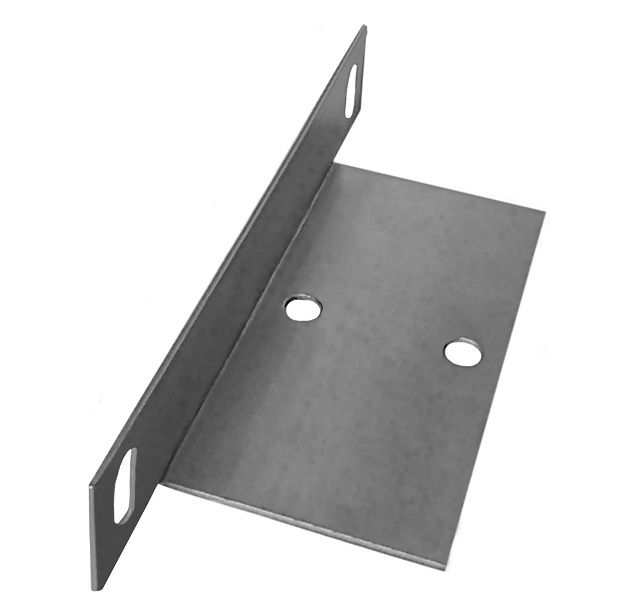 Кронштейн из нержавеющей стали для монтажа магнитов ИО 102-53, ДПМГ-26Ех и блоков датчиков ИО 102-26 исп.250 и ИО 102-26 исп.251 к подвижным поверхностям охраняемых конструкций. Из немагнитной нержавеющей стали толщиной 1.5 мм