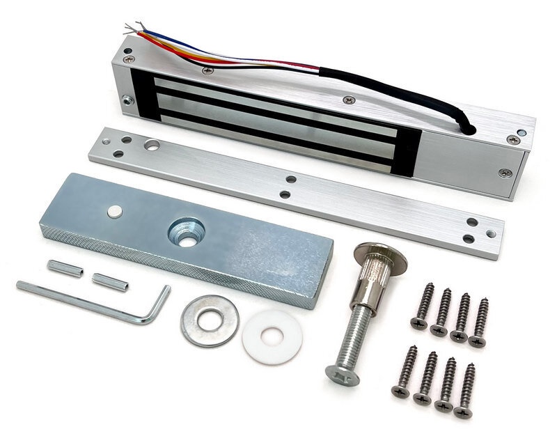 Замок электромагнитный, 11-13VDC, потребляемая мощность не более 4,1 Вт, усилие удержания 180кг, встроенный модуль перемагничивания, монтажный комплект. Корпус из алюминия.