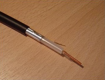 Вибрационный чувствительный элемент длиной 250 м. Кабель трибоэлектрический&nbsp;&nbsp;с оконечной муфтой.