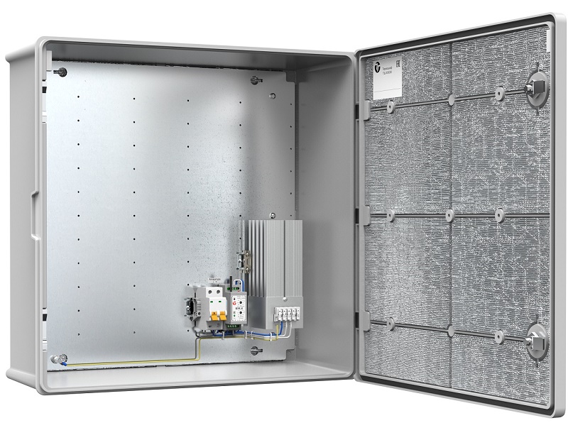 Термошкаф из армированного стекловолокном полиэстера с обогревом. Класс ударопрочности IK10. -60° ÷ + 80°C. IP66. Потребляемая мощность 350 Вт. Напряжение питания 230V ± 10% AC, 6A. 642х625х260мм.