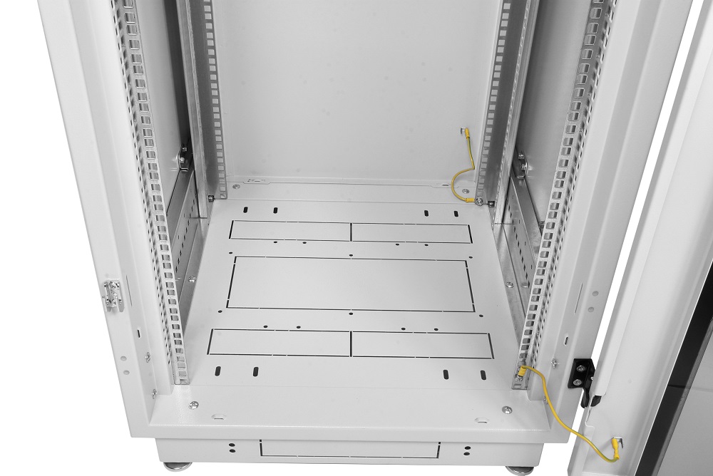 Шкаф телекоммуникационный напольный 42U (600×600) дверь стекло