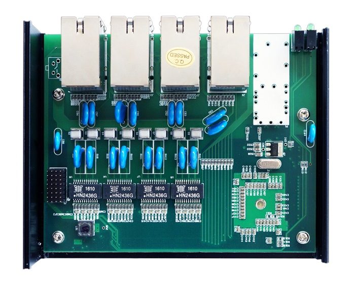 Ethernet-коммутатор,  8 портов 10/100 Мбит/с. Питание 12-30 В, до 1 А. От минус 30 до +55°С