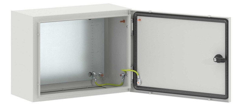 Корпус навесной STE с М/П, 300x400x200 мм