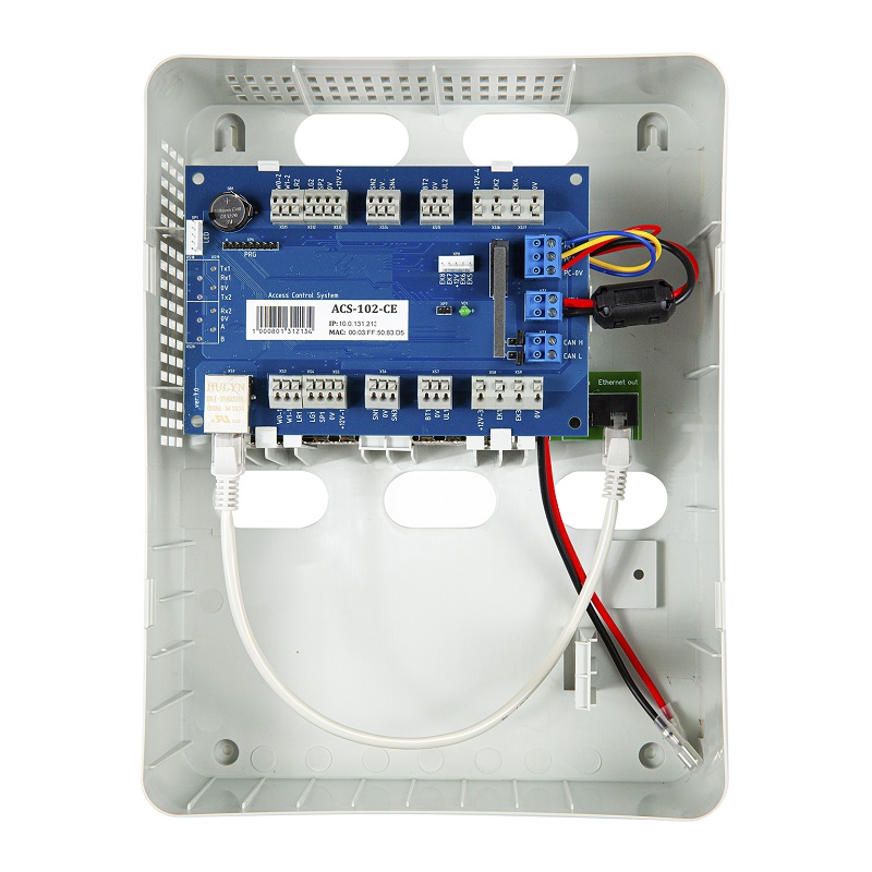 Сетевой контроллер, 64 000 ключей, 60 000 событий, интерфейсы считывателей Touch Memory, Wiegand, Пластиковый корпус со встроенным сплиттером POE (Power over Ethernet). Ethernet 100Base-TX, CAN-HS.