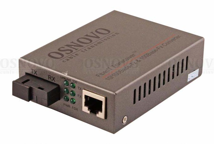 Оптический Fast Ethernet медиаконвертер для передачи Ethernet по одному волокну одномодового оптического кабеля до 20км (по многомодовому кабелю до 1,5км).