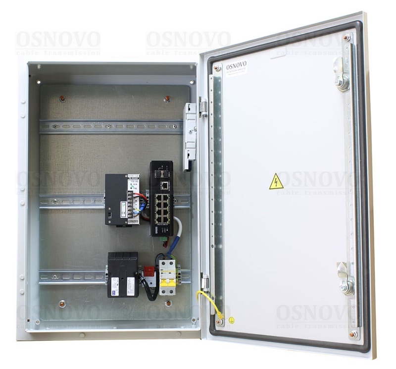 Уличный коммутатор с термостабилизацией на базе уличной станции OSNOVO OS-46T1. Порты: 6 x FE (10/100Base-T) с PoE (до 30W) + 2 x FE (10/100Base-T) с PoE (до 60W) + 1 x GE (10/100/1000Base-T) + 2 x GE SFP (1000Base-X). ССуммарный бюджет PoE до 240W.