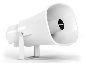 Рупорный уличный громкоговоритель на 15 Ватт. Степень защиты IP 66. Встроенный усилитель D-класса. 2 гермоввода для кабеля. Полоса воспроизводимых частот 400...6 500 Герц.