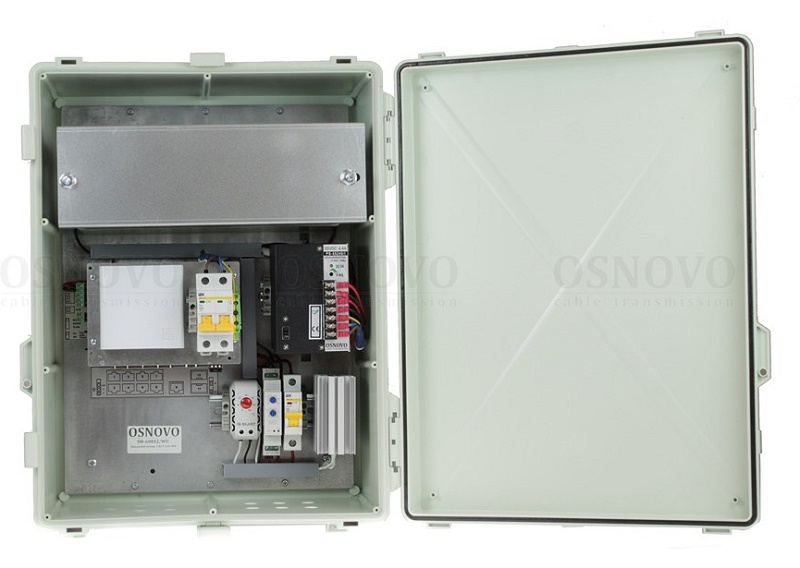 Уличный PoE коммутатор на 11 портов с термостабилизацией и резервным питанием (АКБ - 7Ач). Порты: 6 x FE (10/100Base-T) с PoE (до 30W) + 2 x FE (10/100Base-T) с PoE (до 60W) + 1 x GE (10/100/1000Base-T) + 2 x GE SFP (1000Base-X).