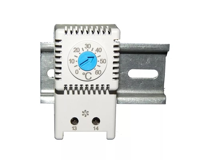 ТШ-126060Ч1 - Шкаф телекоммуникационный 19"" настенный 12U чёрный на 3 прибора (RAL 9005, 600x600, дверь стекло, полезная глубина 535мм, в комплекте вентиляторный блок с проводом и вилкой 220В, термостат, кронштейн, блок розеток на 8 гнезд, 1 полка, 1 фальш панель, анкера для крепления на стену, метизы, провода заземления) Шкаф телекоммуникационный 19"" настенный 12U чёрный на 3 прибора (RAL 9005, 600x600, дверь стекло, полезная глубина 535мм, в комплекте вентиляторный блок с проводом и вилкой 220В, термостат, кронштейн, блок розеток на 8 гнезд, 1 полка, 1 фальш панель, анкера для крепления на стену, метизы, провода заземления)