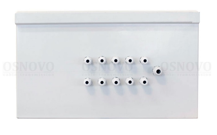Уличный коммутатор с термостабилизацией на базе уличной станции OSNOVO OSP-46T1. Порты: 6 x FE (10/100Base-T) с PoE (до 30W) + 2 x FE (10/100Base-T) с PoE (до 60W) + 1 x GE (10/100/1000Base-T) + 2 x GE SFP (1000Base-X). Суммарный бюджет PoE до 240W.