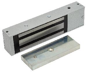 Электромагнитный влагозащищенный замок IP67, 12V DC, 0,65 A, усилие 600 кг., 267x70x45 мм. 5500 г. Алюминиевый корпус. Размер отсека блока электроники 52x63x36 мм. Уголок в комплекте. Цвет Серебряный металлик.&nbsp;&nbsp;-40°С…+40°С.