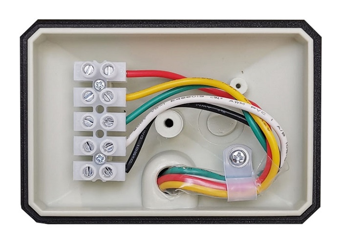 Полнодиапазонный всепогодный рупорный громкоговоритель. Мощность 50 Вт/100 В. 90 - 20 000 Гц. Режимы подключения 50 - 25 - 12,5 - 9 - 4,5 - 2,6 Вт / 8 Ом, 100В. Цвет серый. IP66. 3,9 кг. 362х252х310 мм.