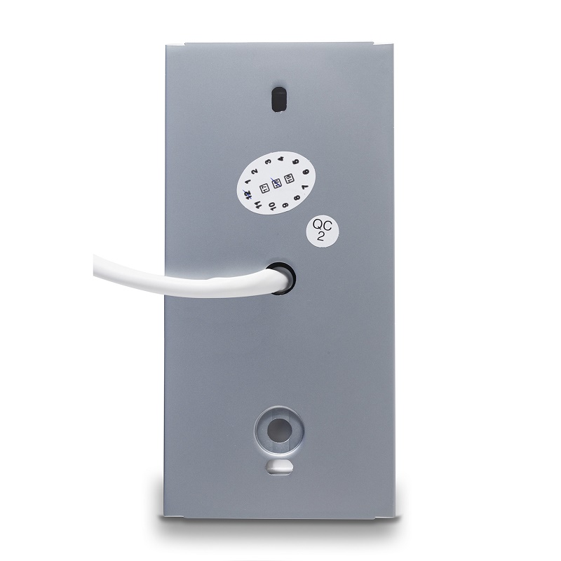 Считыватель ID со встроенной кодонаборной панелью. Цвет корпуса: серебристый, антивандальный корпус.