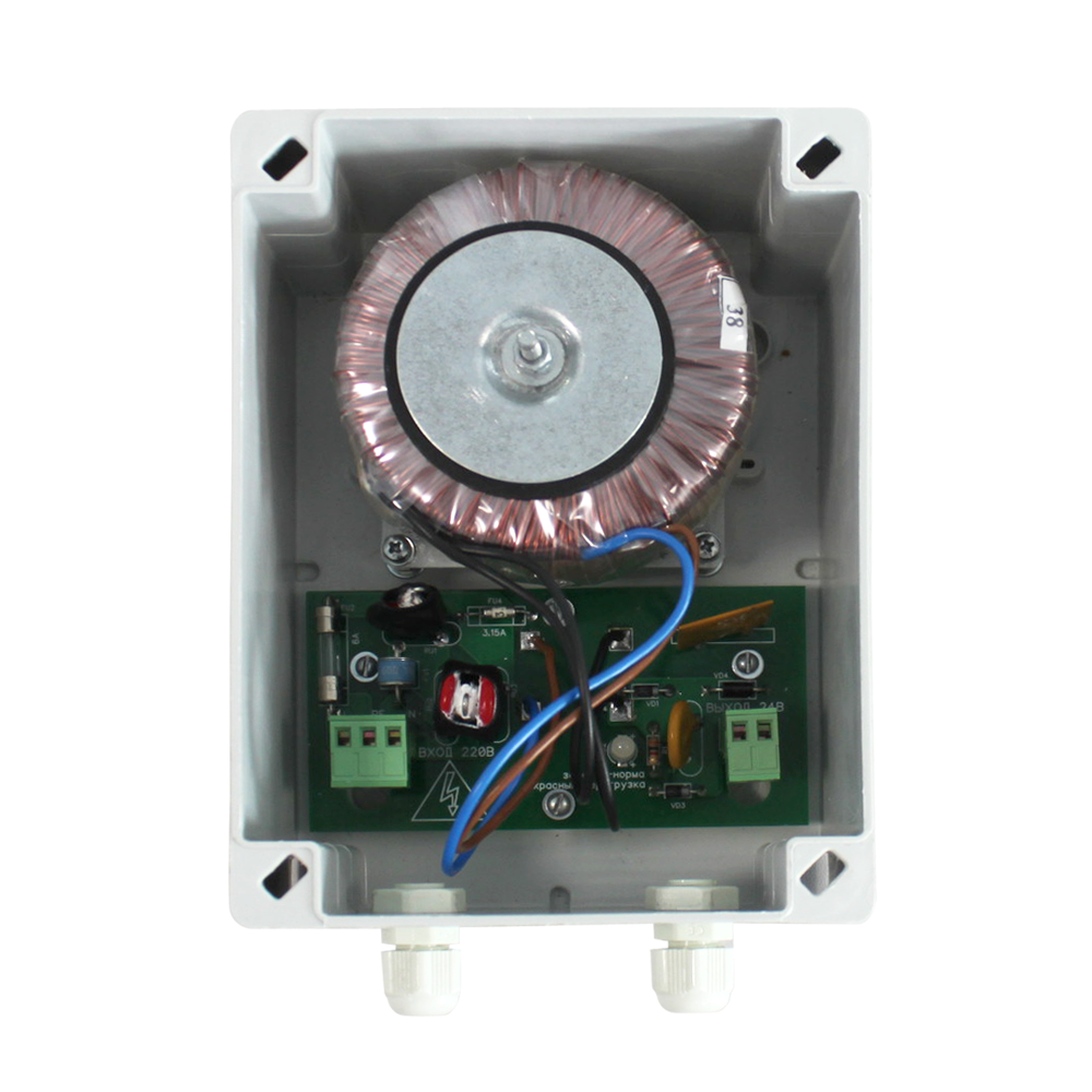 24 В переменного напряжения; трансформаторный; номинальный ток выхода 2А; защита выходов от КЗ и перенапряжения; световая индикация; уличного исполнения; IP56; t-раб.-40…+50°С; 181х124,5х87 мм.  