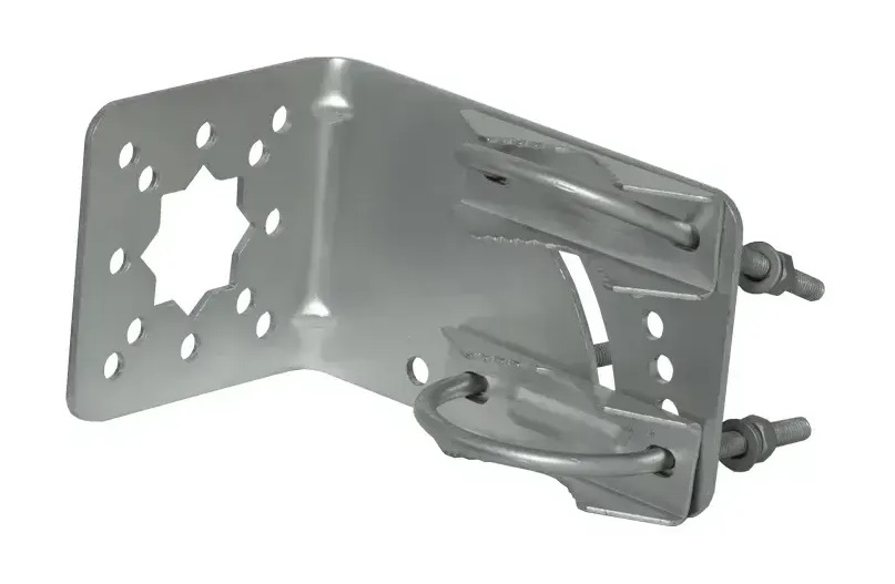 Считыватель дальнего действия для радиочастотных меток (транспондеров) стандарта ISO18000-6C(B), интерфейс связи&nbsp;&nbsp;RS-232, USB, Ethernet, Wiegand-26,-34, дальность считывания до 6 м (зависит от типа используемых транспондеров)