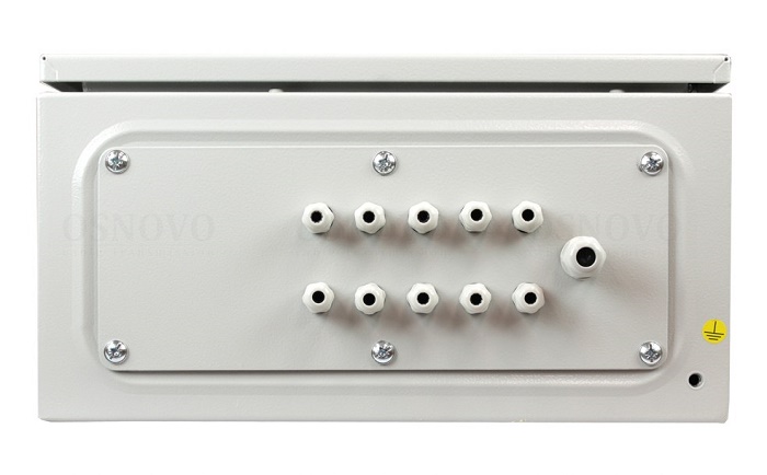 Уличный коммутатор с термостабилизацией, грозозащитой и резервным питанием на базе уличной станции OSNOVO OS-44TB1. Порты: 6 x FE (10/100Base-T) с PoE (до 30W) + 2 x FE (10/100Base-T) с PoE (до 60W) + 1 x GE (10/100/1000Base-T) + 2 x GE SFP (1000Base-X)