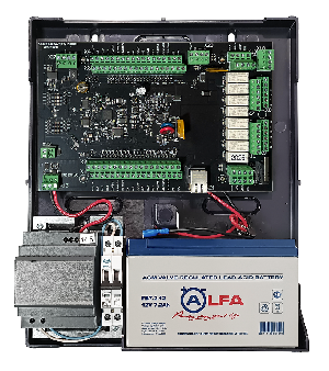 Пластиковый корпус для контроллера серии AAM-LAN производства ААМ Системз с источником питания.