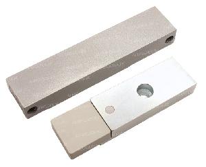 Электромагнитный замок с датчиком состояния двери (герконом), сила удержания 120-150кг, 12В/0,35А, 24В/0,17А, -20...+40 °C, IP54, корпус 151x33x19,5 мм, якорь 117х32,5х14,5 мм. Цвет: Серый