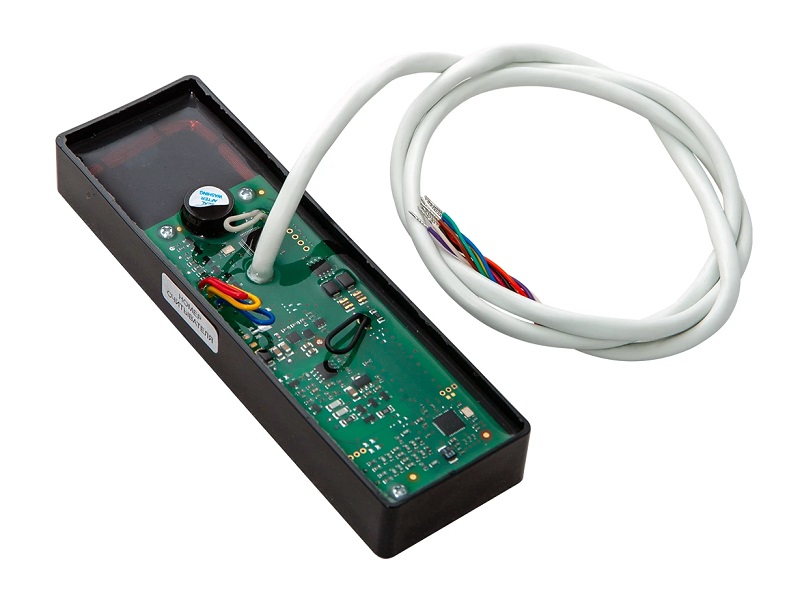 Считыватель встраиваемый бесконтактных карт формата EMM/HID, MIFARE стандарта ISO 14443 с опцией защиты от копирования, смартфонов и банковских карт с NFC, интерфейс связи - RS-485, Wiegand26,-34,-42,-58