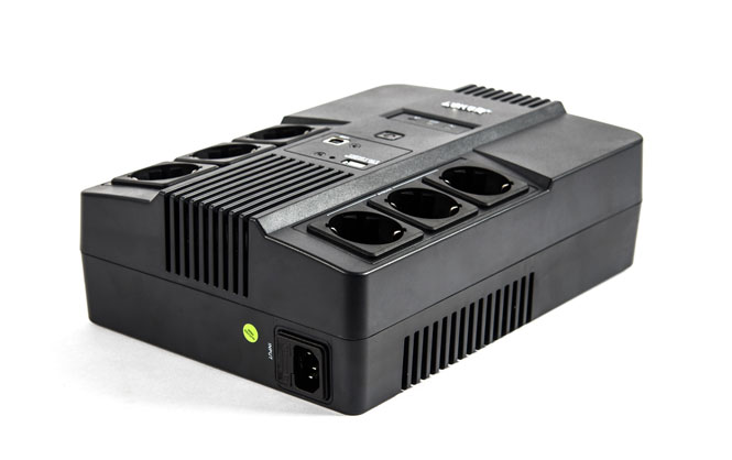 Источник бесперебойного питания 220В, 800 ВА, (480 Вт), встроенный АКБ 9Ач, время резерва 3 мин., холодный старт, модифицированный синус, световая и звуковая индикация режимов работы, связь и управление ПК по USB. 