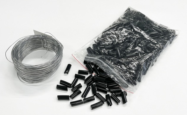 Комплект монтажных частей для крепления ЛИАНА-ЧЭ к заграждению с помощью втулок и стальной оцинкованной проволоки.