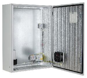 Климатический навесной шкаф (600х800х300 мм) с системой вентилирования и обогрева, защитное реле от "холодного пуска" (-55°С +50°С). IP 54