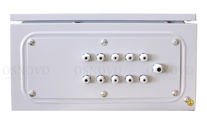 Уличный управляемый (L2+) коммутатор на 12 портов с термостабилизацией и резервным питанием на базе уличной станции OSNOVO OS-46TB1. Порты: 2xGE (10/100/1000Base-T) с PoE BT (до 90W) + 6xGE (10/100/1000Base-T) с PoE (до 30W) + 2xGE RJ45 (10/100/1000Base-T)+ 2 GE SFP (1000Base-X).