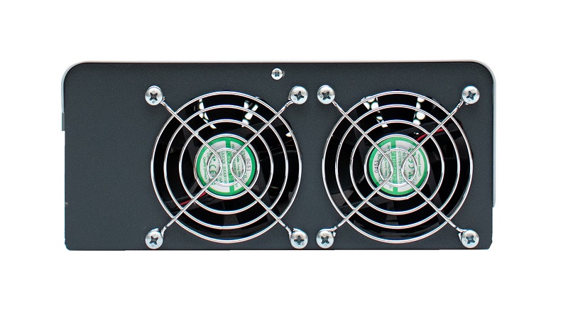 Стабилизатор переменного напряжения инверторный (с двойным преобразованием) однофазный, чистая синусоида; P-нагр.2,5 кВА/2 кВт, U-вх.165…310 В, U-вых.220…230 В (с шагом 1 В), I-вых.11,3 A; IP20, t-раб. +5…+40°C, 205х370х103 мм