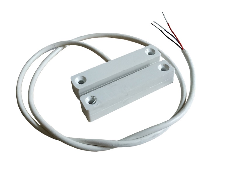 Извещатель охранный точечный магнито-контактный    Переклечен при расст. 8мм и менее, не переключен при расст. 45мм и более, 58х11х11