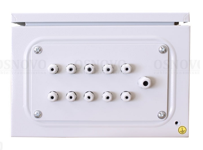 Уличный коммутатор с термостабилизацией на базе уличной станции OSNOVO OS-33T1. Порты: 6 x FE (10/100Base-T) с PoE (до 30W) + 2 x FE (10/100Base-T) с PoE (до 60W) + 1 x GE (10/100/1000Base-T) + 2 x GE SFP (1000Base-X). Суммарный бюджет PoE до 240W.