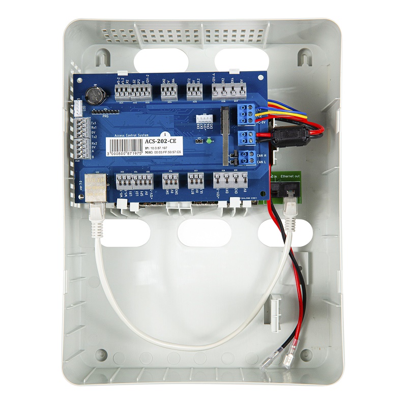 Сетевой контроллер, 1 000 000 ключей, 60 000 событий, два считывателя, Пластиковый корпус со встроенным сплиттером POE (Power over Ethernet). Ethernet 100Base-TX, CAN-HS, RS-232, RS-485.