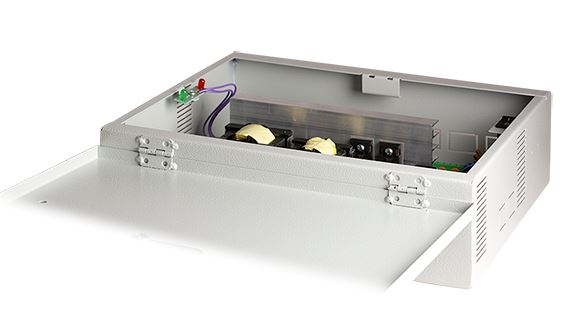 Источник бесперебойного питания Uвх. AC 160-265V, Uвых. DC 13.4±0.4V, Ток 20А, Внешняя АКБ, ШИМ стабилизация, Автоматическая защита от КЗ и перегрузки, Защита от глубокого разряда АКБ и переполюсовки АКБ , 18 выходов для подключения нагрузки и 1 общий выход