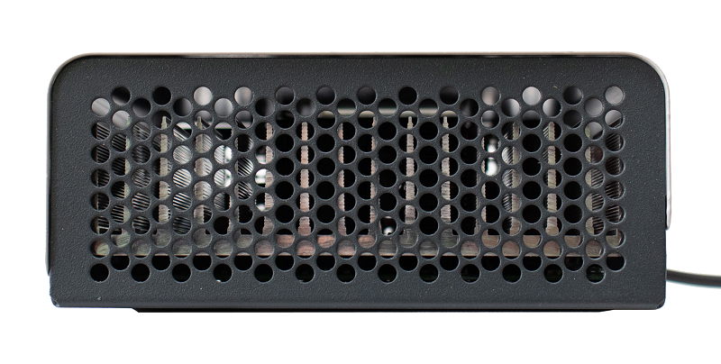 Стабилизатор переменного напряжения инверторный (с двойным преобразованием) однофазный, чистая синусоида; P-нагр.0.8 кВА/0.6 кВт, U-вх.90…310В, I-вых.3.6 А; IP20, t-раб.+5…+40°C, 187х300х78мм