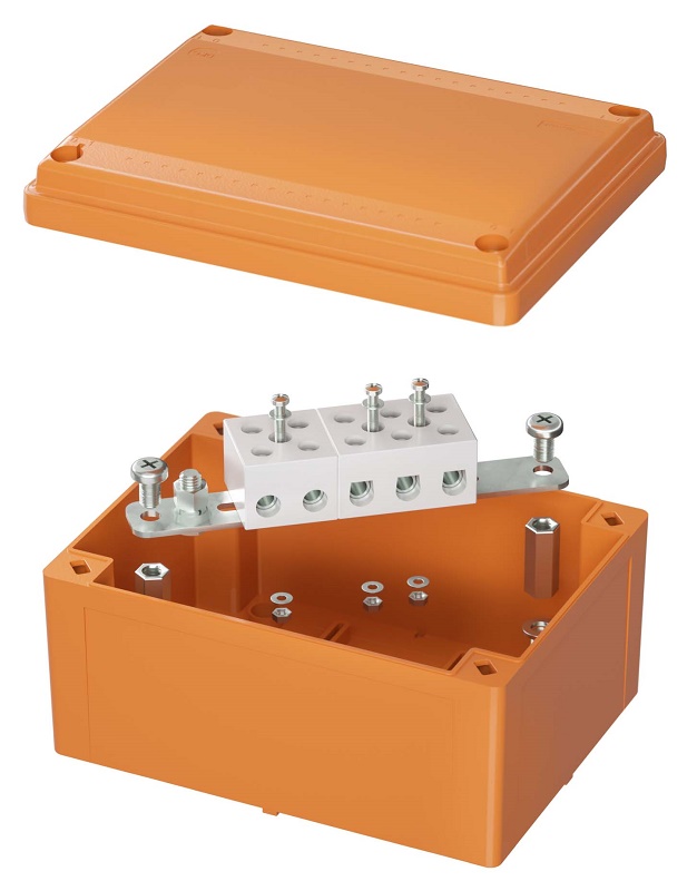 Коробка пластиковая FS с гладкими стенками и клеммниками, IP56, 150х110х70 мм, 5р, 450V, 30A, 16 мм2