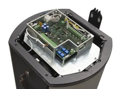 Тумба шлагбаума (без стрелы) со встроенными блоком управления, системой обогрева, комплектом фотоэлементов и сигнальной индикацией. Монтажные швеллеры