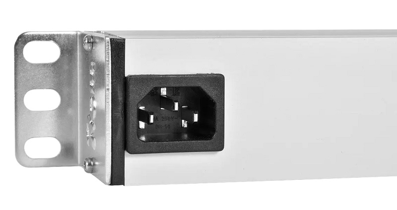 Блок розеток Rem-10 без шнура с выкл., 3 Sсhuko, вход IEC 60320 C14, 10 A, алюм., 10"