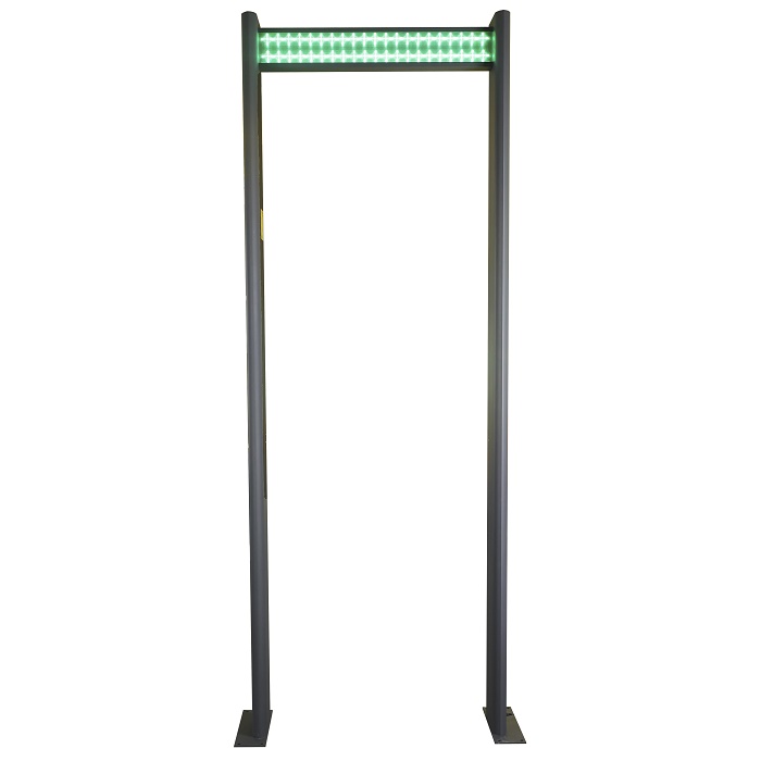 Магнитометрический пассивный арочный антивандальный металлодетектор для использования внутри помещений. Безопасен для беременных женщин, детей, животных. Не оказывает влияния на кардиостимуляторы, слуховые аппараты, не создаёт помех приборам контроля здоровья. Ширина прохода 800 мм. Технологичный и лаконичный дизайн. Яркий, крупный световой сигнал «Тревога».