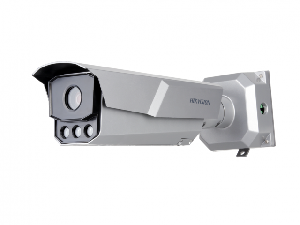 Профессиональная телекамера IP 2 Мп уличная цилиндрическая  с функцией распознавания номеров автомобиля ANPR; ИК 100м; 1/1.8" Progressive Scan CMOS 1920х1080-50 к/с; объектив ZOOM 8-32 мм;