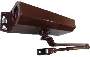 Доводчик дверной для двери весом до 80 кг, рычаг с квадратным отверстием, цвет: коричневый.&nbsp;&nbsp;Температура застывания гидравлической жидкости -60°С