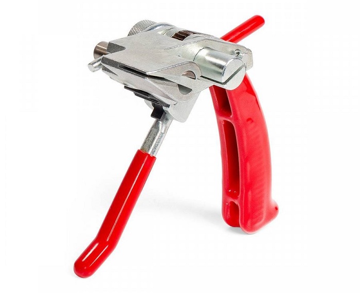 Инструмент с храповым механизмом для натяжения стальной ленты на опорах ВЛИ и крепежа тары ИНСХ-20 Мини