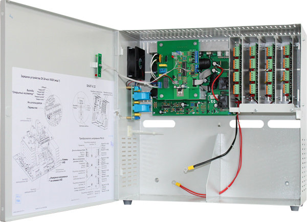 Источник питания 0,5А*32 или 1,0А*16 Регулировка выходного напряжения, регулируемый ток заряда АКБ, корпус под 2 шт. АКБ 40 Ач; 5 информационных выходов о состоянии источника.