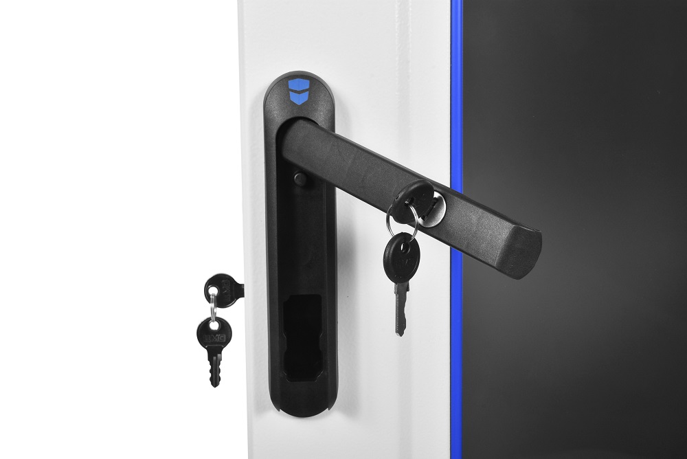 Шкаф телекоммуникационный напольный 42U (600×600) дверь стекло