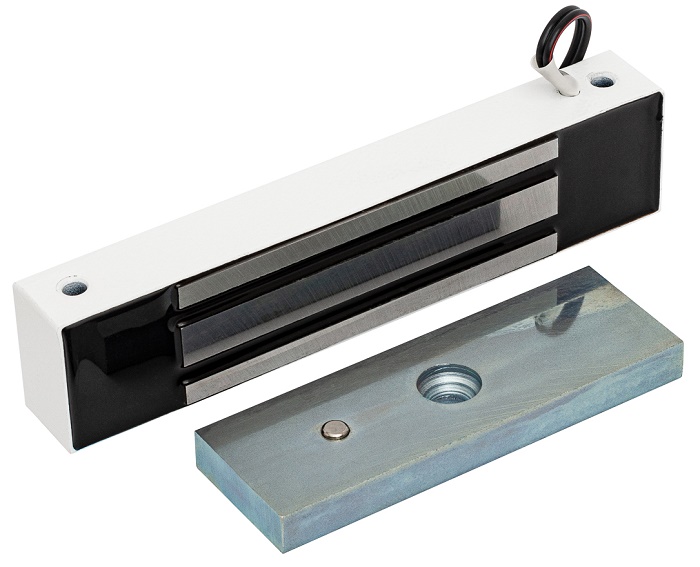 Электромагнитный влагозащищенный замок IP67, 12V DC, не более 0,4 A, усилие 200 кг,&nbsp;&nbsp;180x40x25 мм.&nbsp;&nbsp;800 г., планка в комплекте. Темп.диапазон -40°С…+40°С, Цвет белый