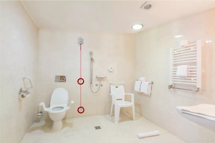 Тромбон-СОРС-ВС-Д - Устройство вызова со шнуром-стропой и кнопкой. Устройство имеет корпус IP 65,что позволяет защищать оборудование от прямого потока воды, направленного в его сторону. Применяется в поликлиниках, санаториях и на других объектах, где необходима организация доступной среды для маломобильных групп населения (МГН) Устройство вызова со шнуром-стропой и кнопкой. Устройство имеет корпус IP 65,что позволяет защищать оборудование от прямого потока воды, направленного в его сторону. Применяется в поликлиниках, санаториях и на других объектах, где необходима организация доступной среды для маломобильных групп населения (МГН)