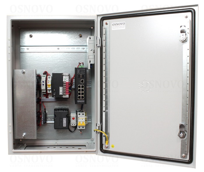Уличный управляемый (L2+) коммутатор на 10 портов с термостабилизацией, резервным питанием и функцией мониторинга температуры/влажности/напряжения на базе уличной станции OS-46TB1. Порты: 1 x GE (10/100/1000Base-T) с PoE (до 90W, IEEE 802.3bt) + 7 x GE (10/100/1000Base-T) с PoE (до 30W) + 2 x GE SFP (1000Base-X). Суммарный бюджет PoE до 240W